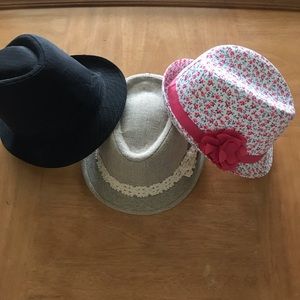 Fun Bundle 3 hats girls Black, Pink Floral & Tan
